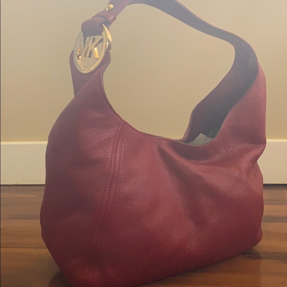 Michael Kors Hobo